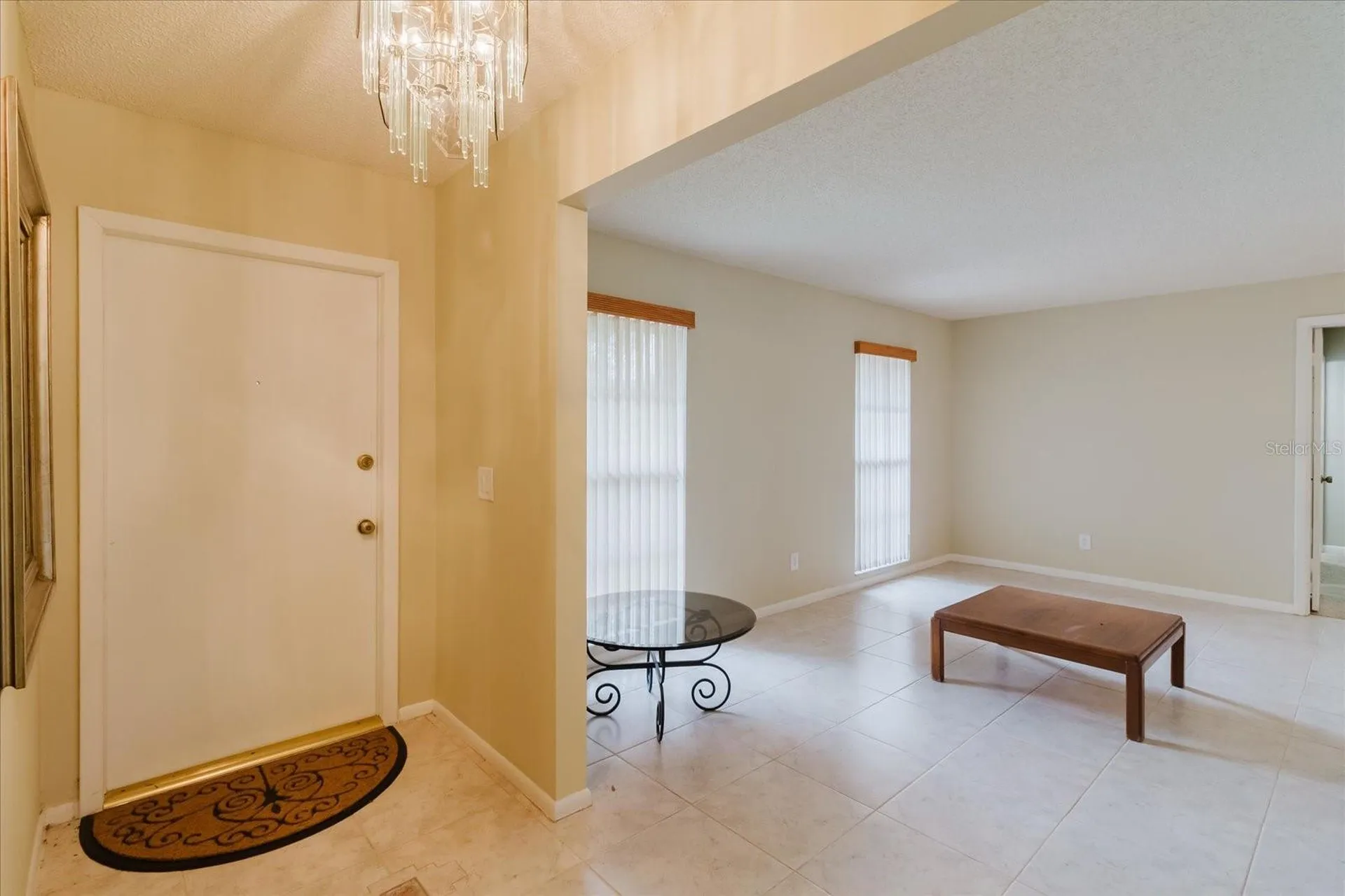 8222 La Serena Drive Tampa FL 33614