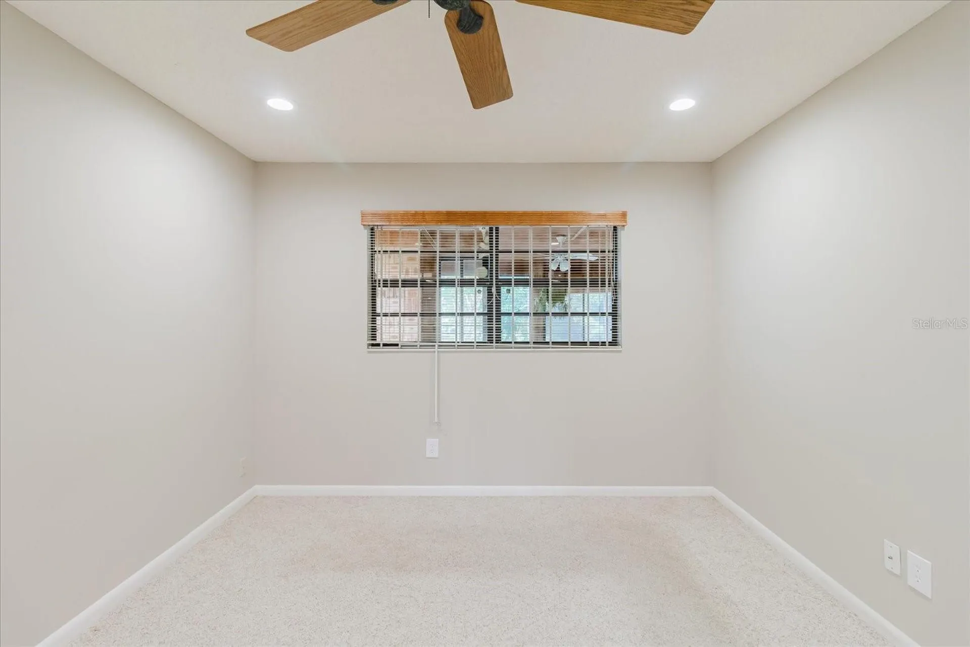 8222 La Serena Drive Tampa FL 33614