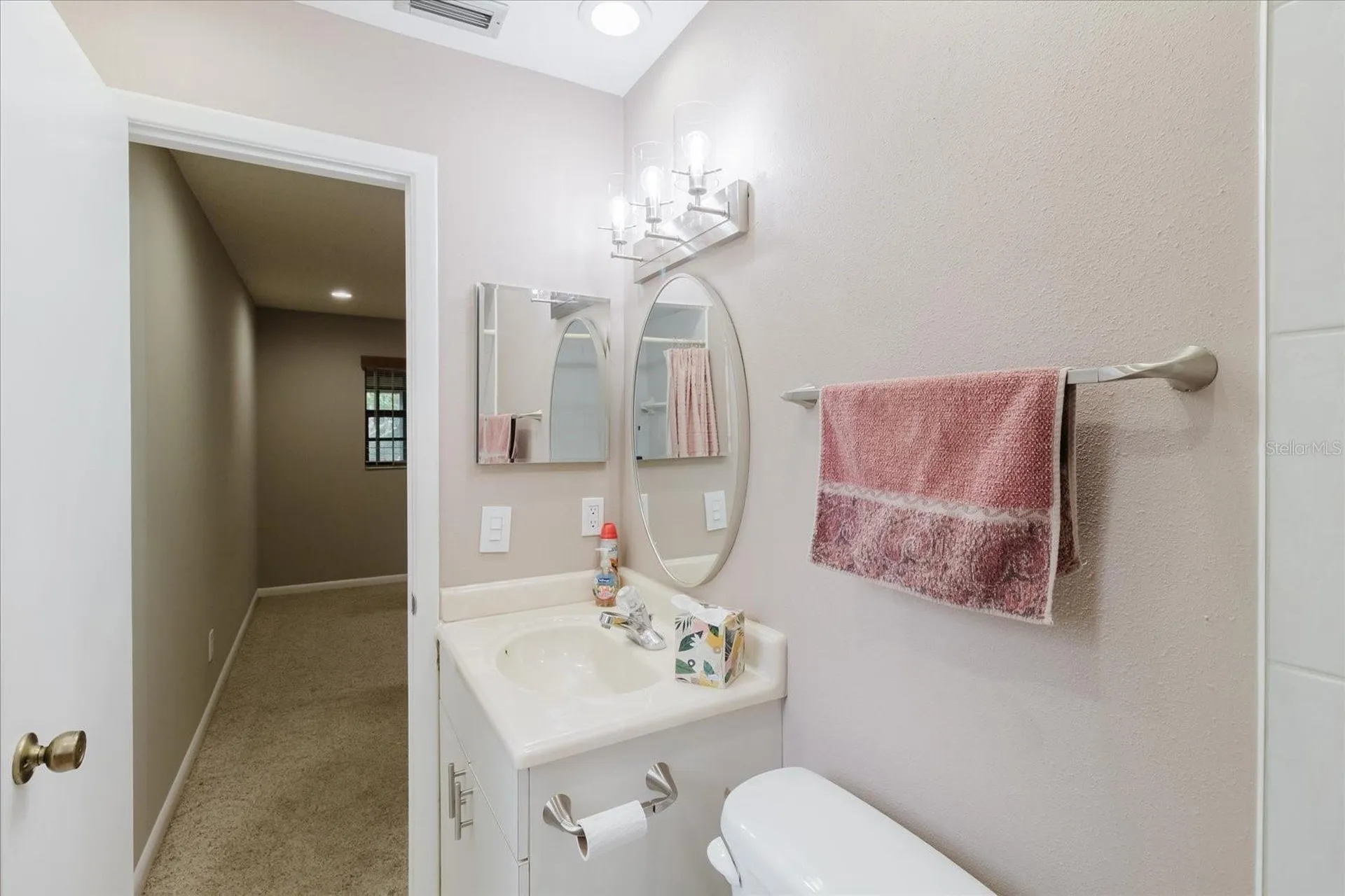 8222 La Serena Drive Tampa FL 33614