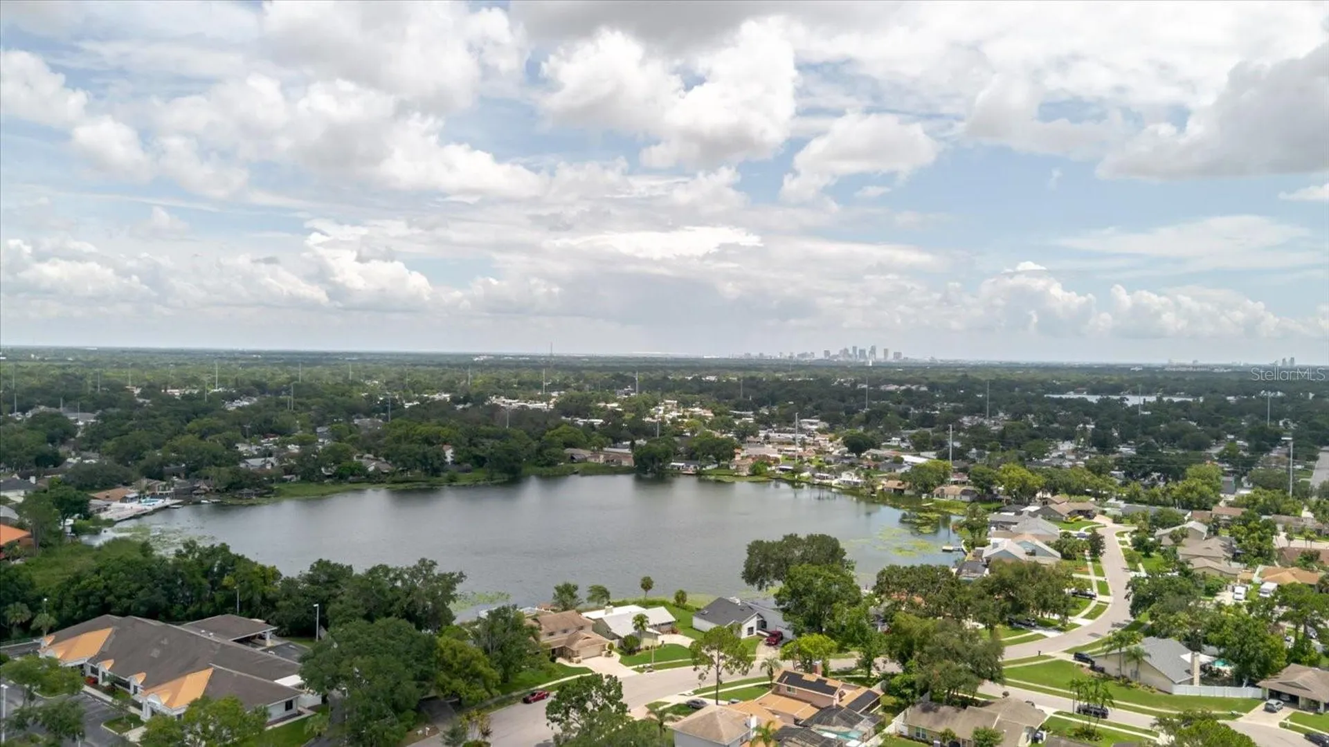 8222 La Serena Drive Tampa FL 33614