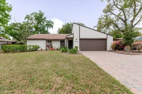 8222 La Serena Drive Tampa FL 33614