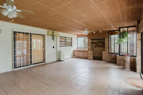 8222 La Serena Drive Tampa FL 33614