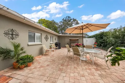 1718 Meredith Lane Belleair FL 33756