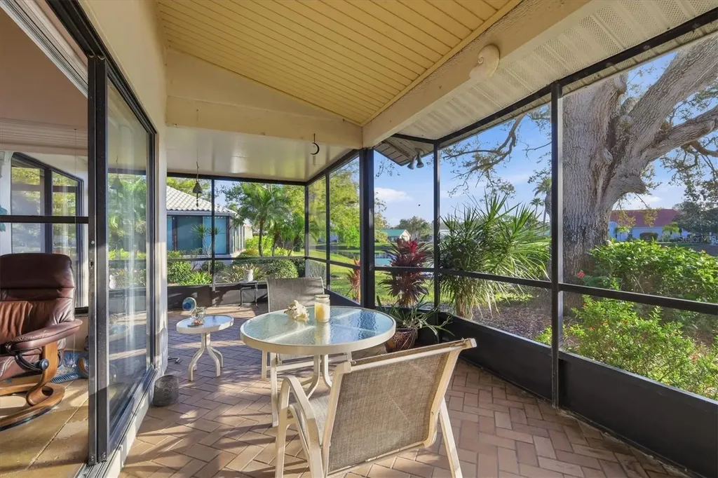 260 Southampton Drive Venice FL 34293
