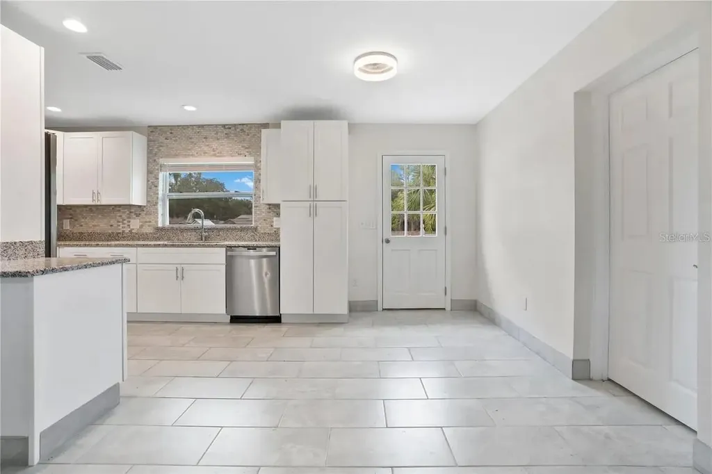 404 Longfellow Boulevard Lakeland FL 33801