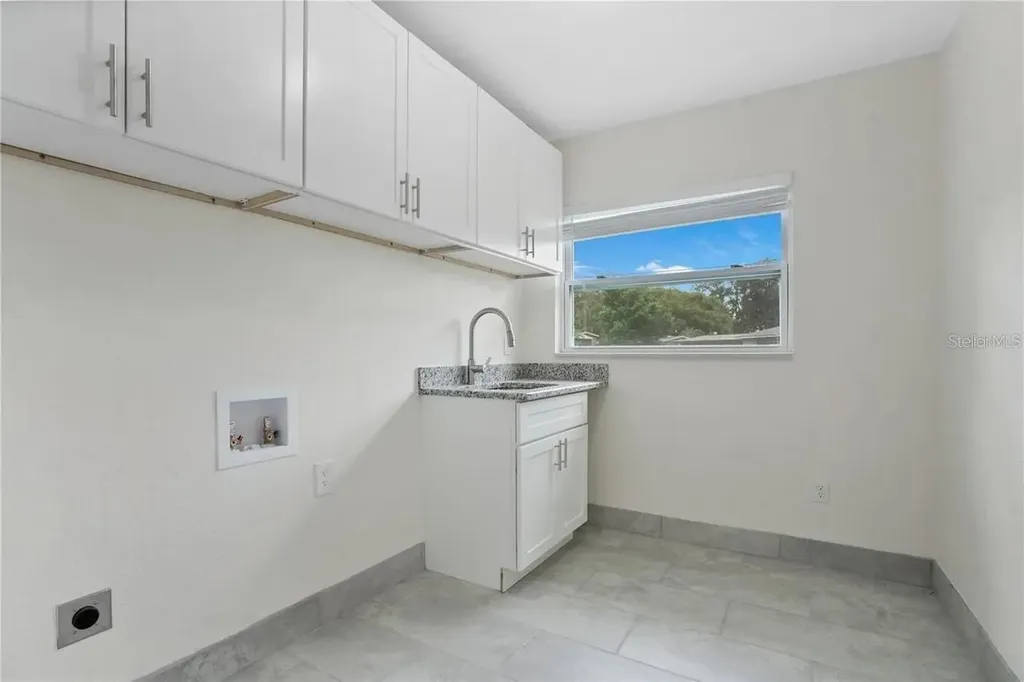 404 Longfellow Boulevard Lakeland FL 33801