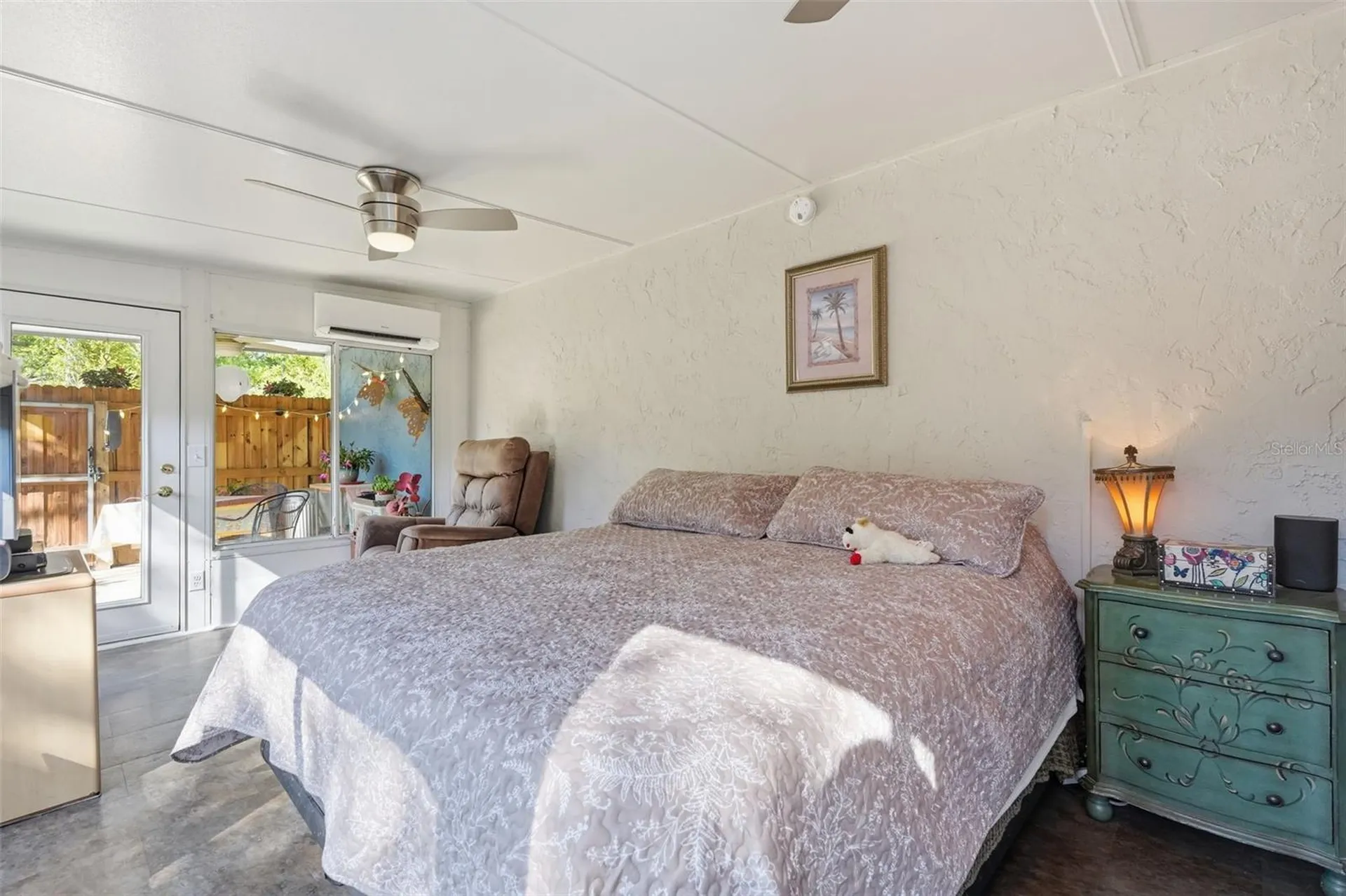 155 6th Street NE Largo FL 33770