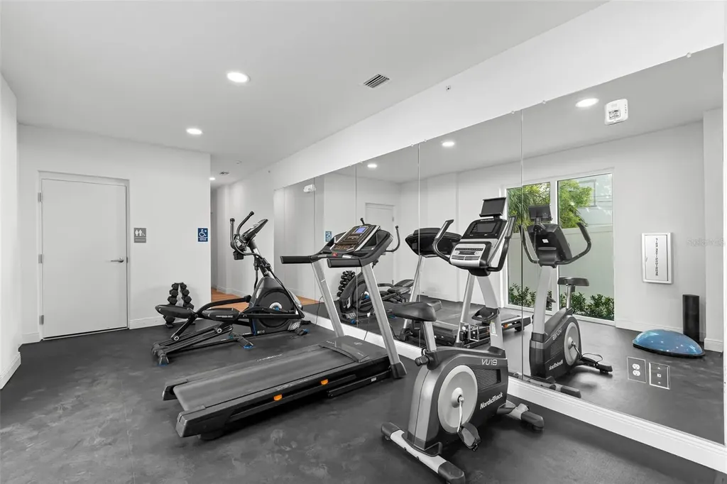 644 3rd Avenue S St Petersburg FL 33701