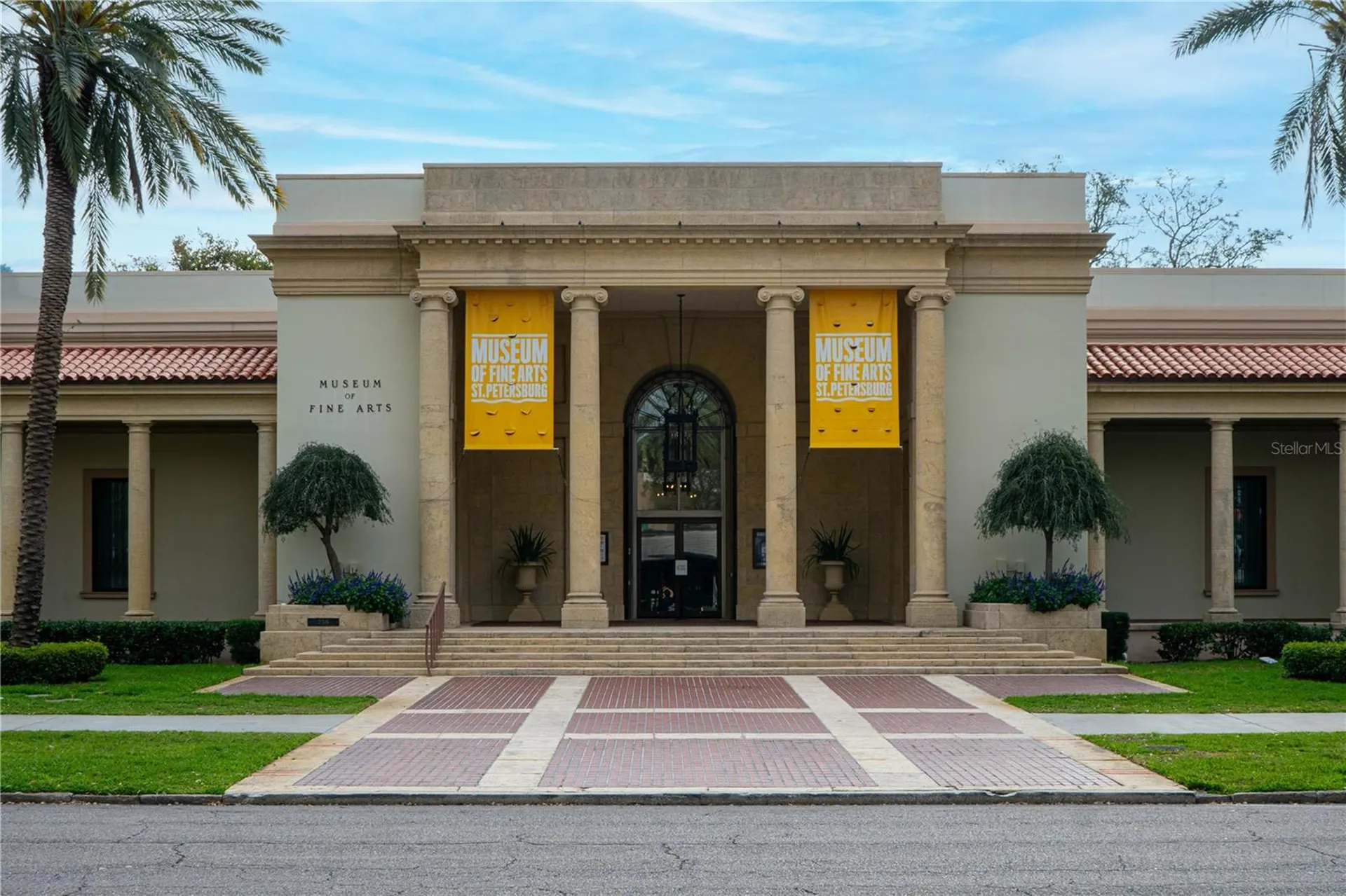 644 3rd Avenue S St Petersburg FL 33701