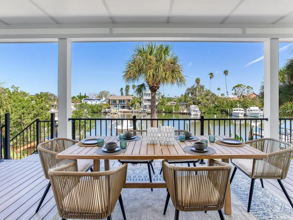 17030 Dolphin Drive North Redington Beach FL 33708