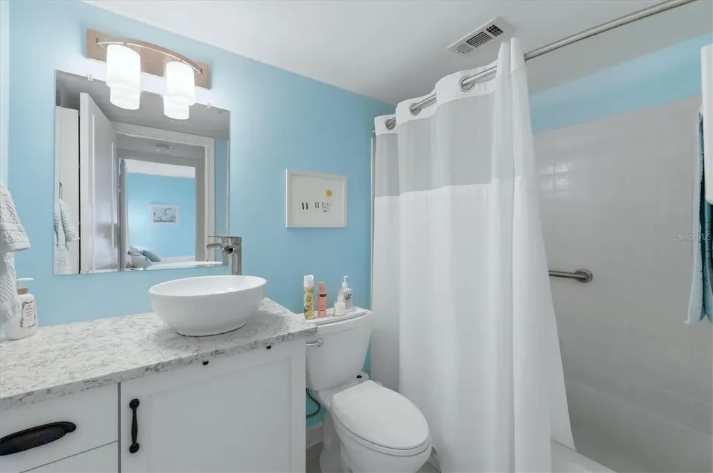 380 Three Lakes Lane Venice FL 34285