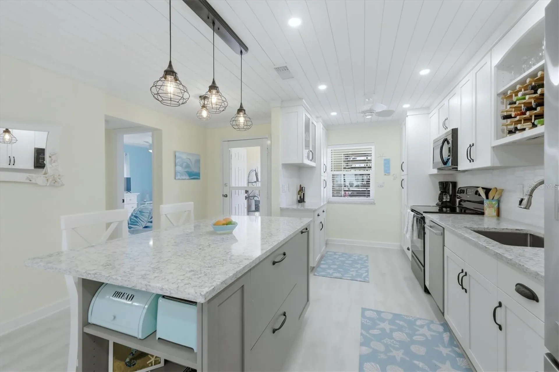 380 Three Lakes Lane Venice FL 34285