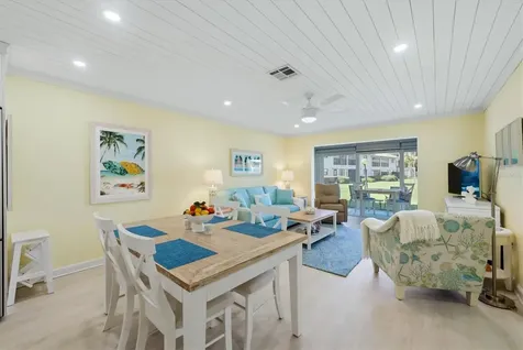 380 Three Lakes Lane Venice FL 34285