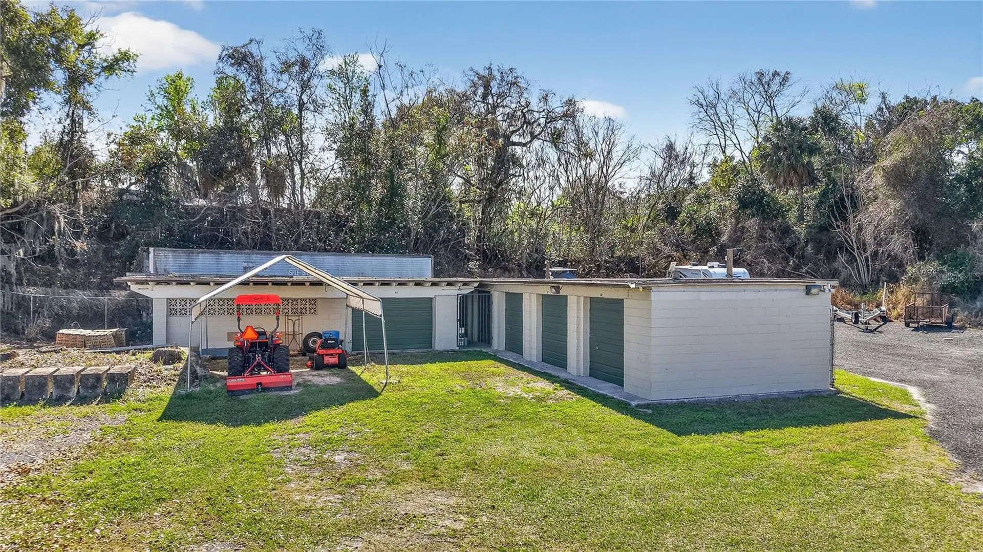 1003 & 1007 Warehouse Drive Leesburg FL 34748