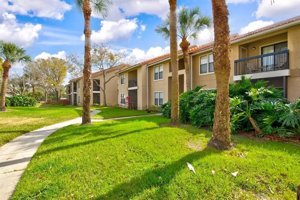 4013 Crockers Lake Boulevard Sarasota FL 34238