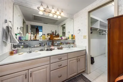 1717 NW 23rd Avenue Gainesville FL 32605