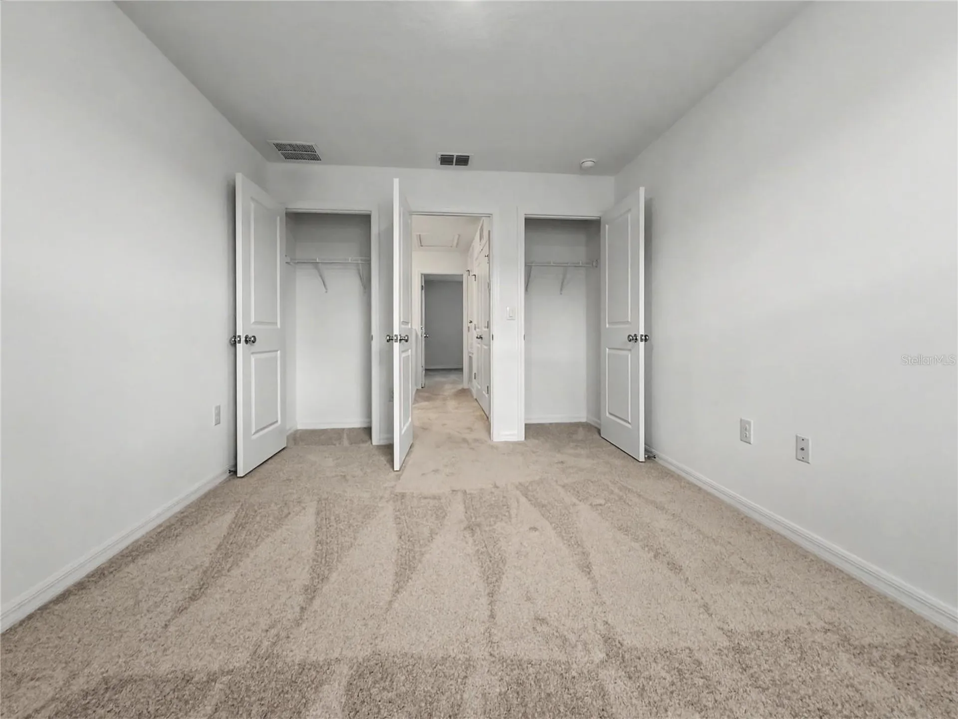 2949 Skyline Loop Kissimmee FL 34758