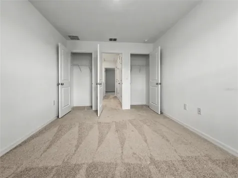 2949 Skyline Loop Kissimmee FL 34758