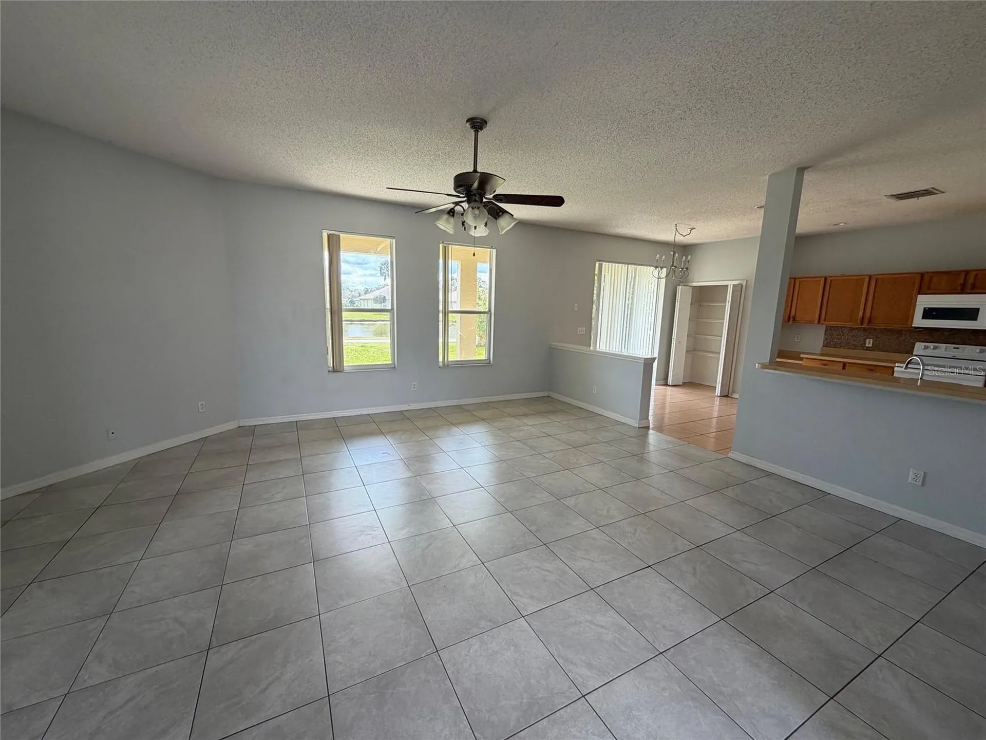 2290 The Oaks Boulevard Kissimmee FL 34746