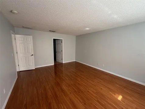 2290 The Oaks Boulevard Kissimmee FL 34746