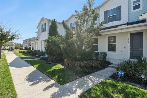 1318 Painted Bunting Avenue Oakland FL 34787