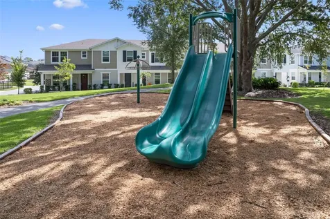 1318 Painted Bunting Avenue Oakland FL 34787