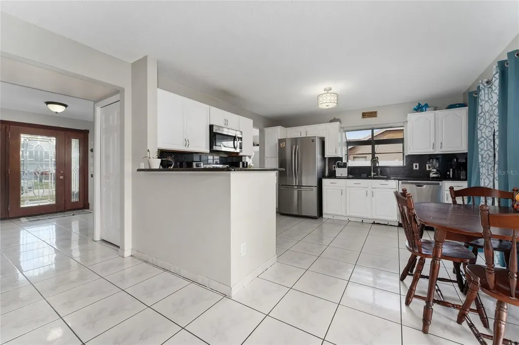 8713 Catbriar Bay Way Orlando FL 32829