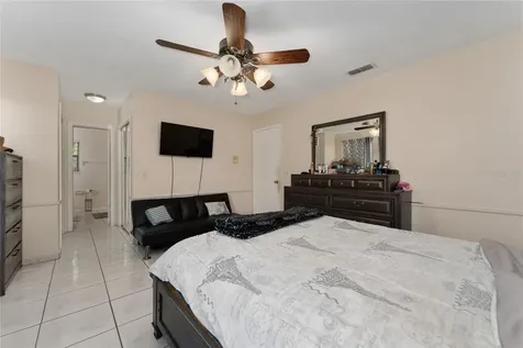 8713 Catbriar Bay Way Orlando FL 32829
