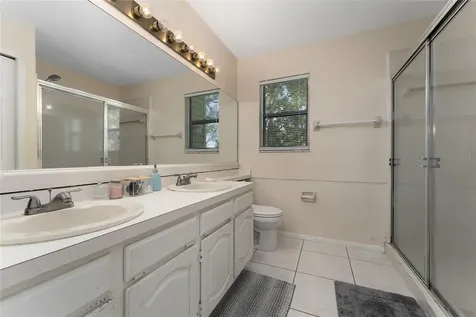 8713 Catbriar Bay Way Orlando FL 32829