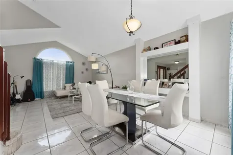 8713 Catbriar Bay Way Orlando FL 32829