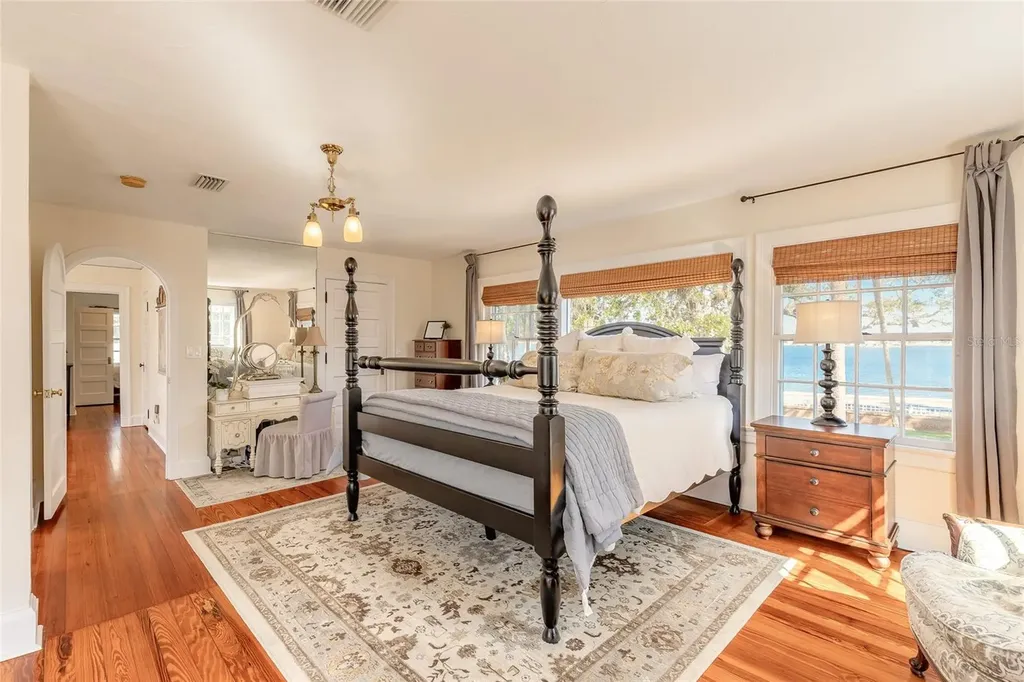 458 S Beach Street Ormond Beach FL 32174