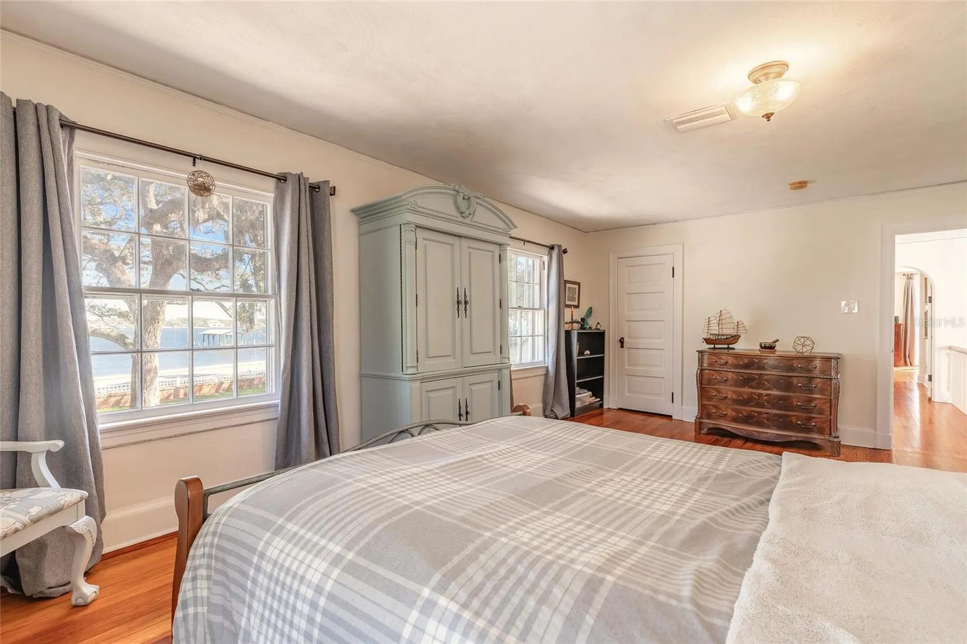 458 S Beach Street Ormond Beach FL 32174