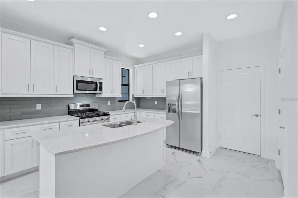 5830 Circa Fishhawk Boulevard Lithia FL 33547
