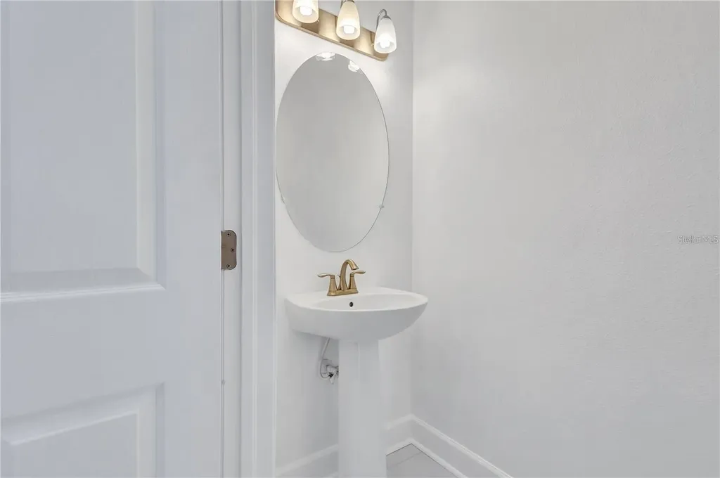 5830 Circa Fishhawk Boulevard Lithia FL 33547