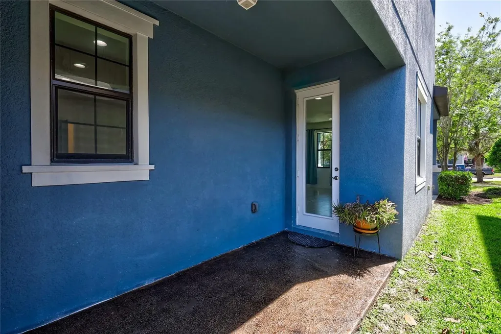 5830 Circa Fishhawk Boulevard Lithia FL 33547