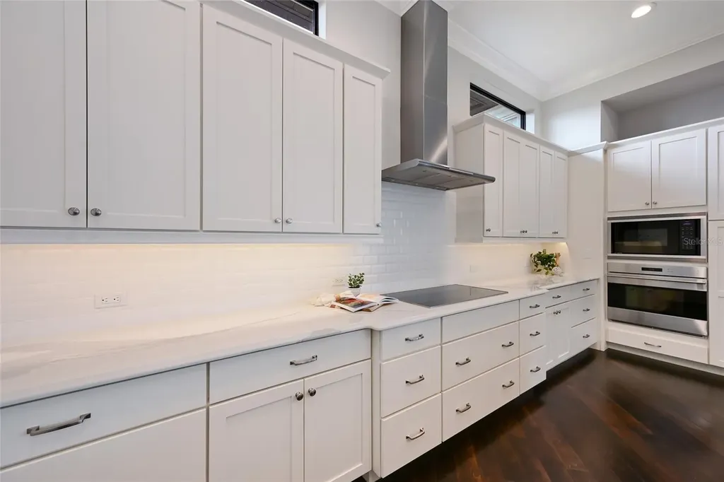 8411 Broadstone Court Bradenton FL 34202