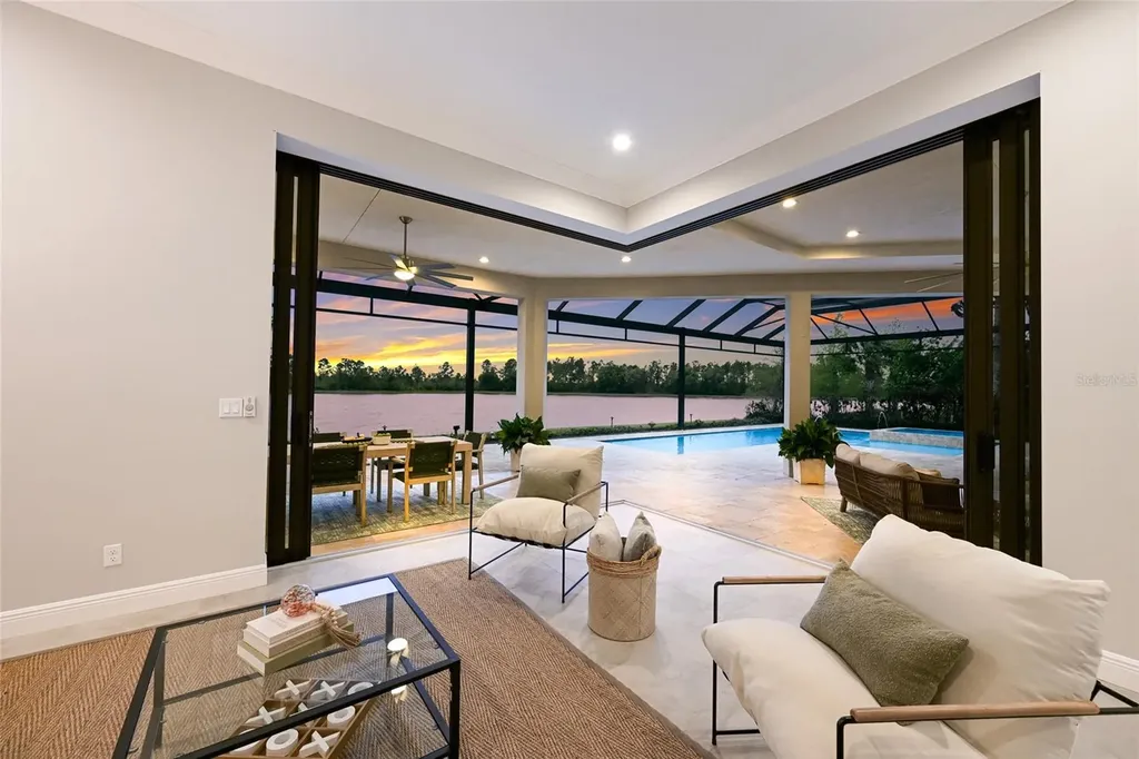 8411 Broadstone Court Bradenton FL 34202