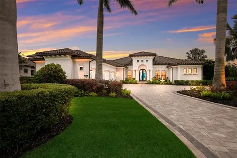 8411 Broadstone Court Bradenton FL 34202