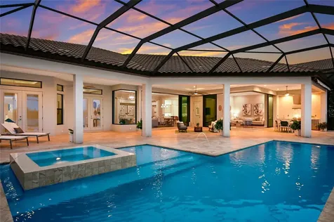 8411 Broadstone Court Bradenton FL 34202