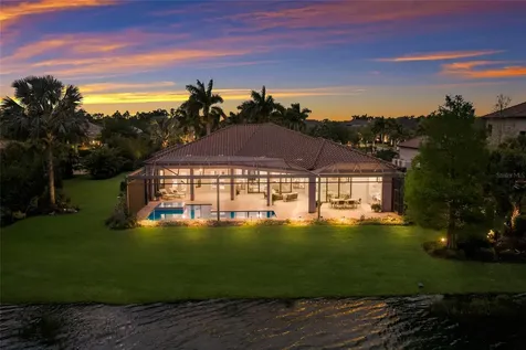 8411 Broadstone Court Bradenton FL 34202