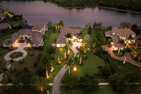 8411 Broadstone Court Bradenton FL 34202