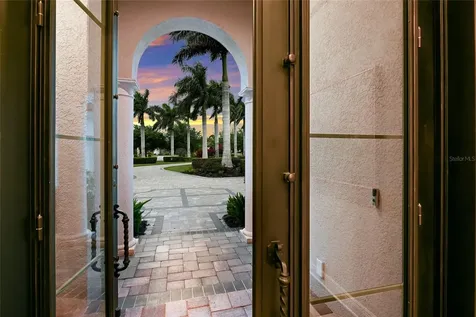 8411 Broadstone Court Bradenton FL 34202
