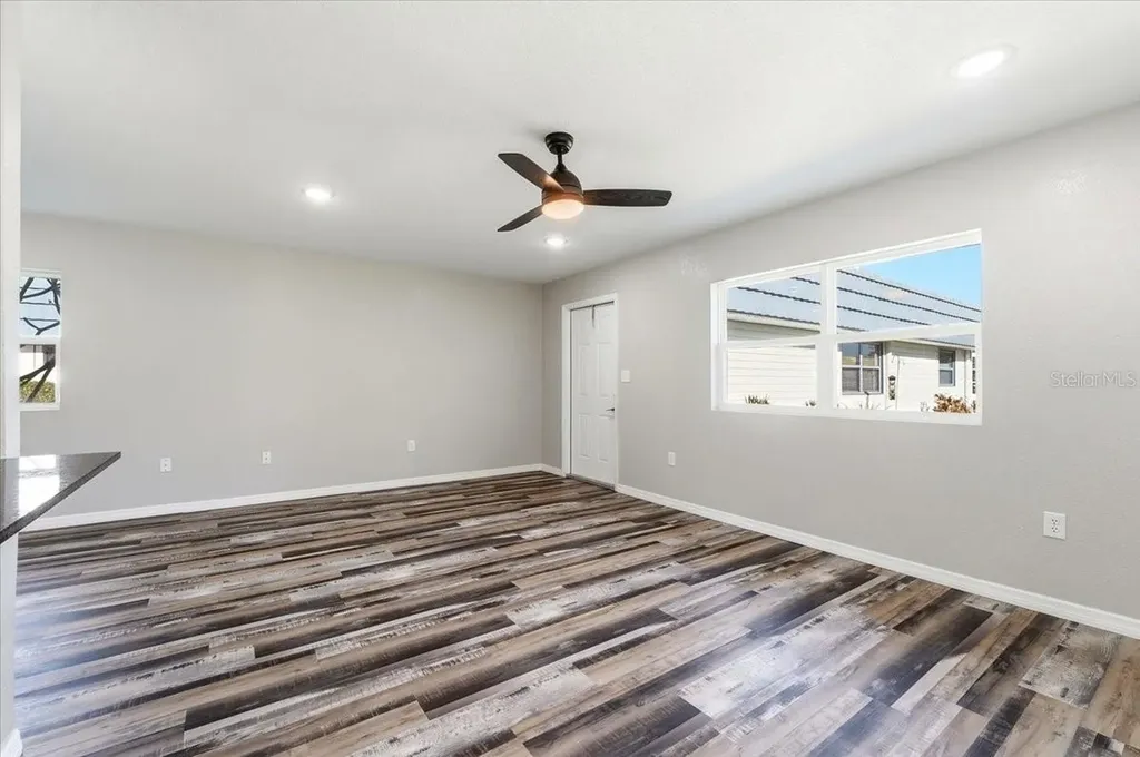 205 Andover Place N Sun City Center FL 33573
