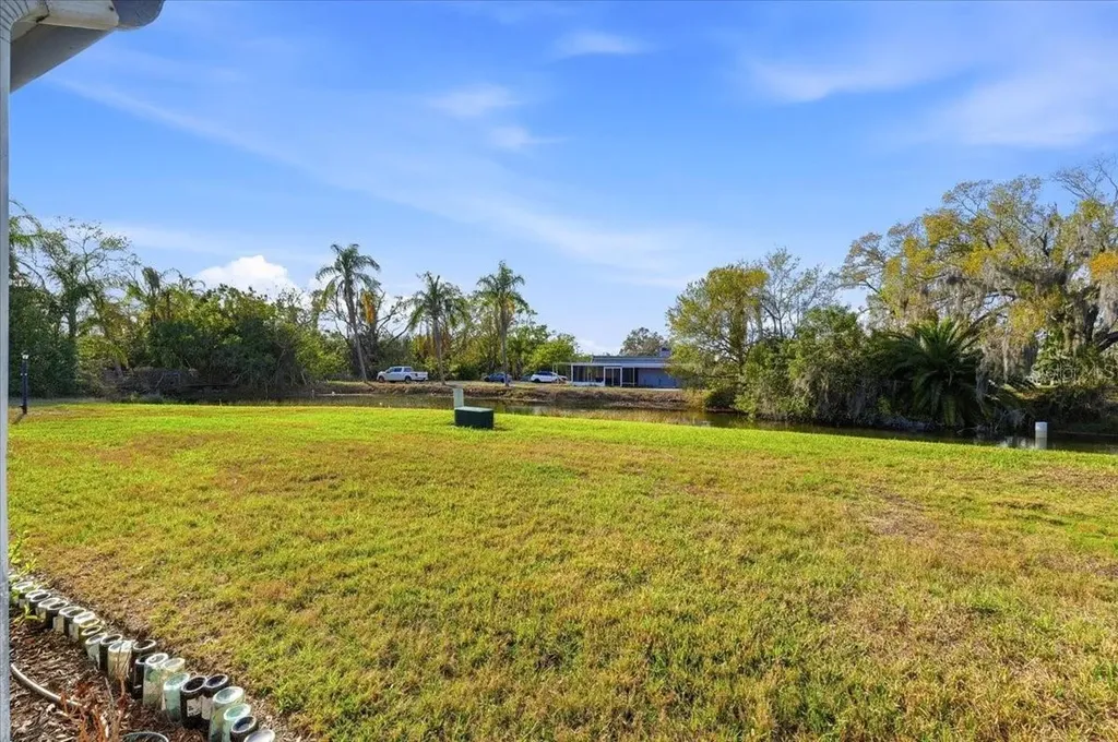 205 Andover Place N Sun City Center FL 33573