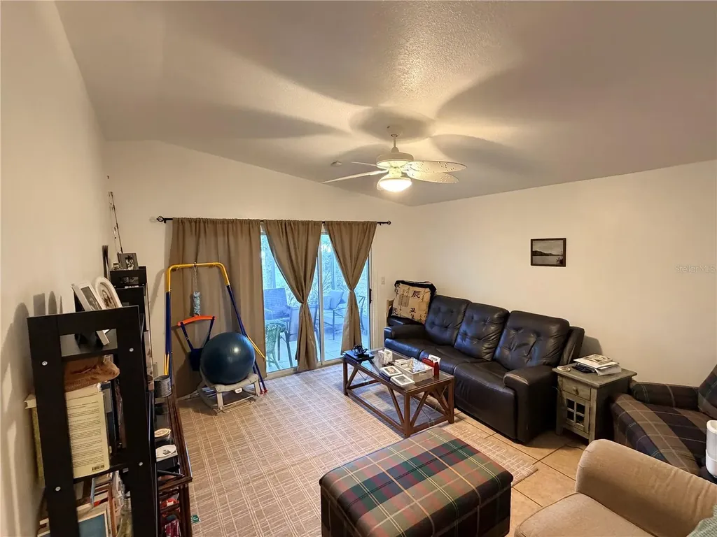 2010 1/2 Vine Street Leesburg FL 34748