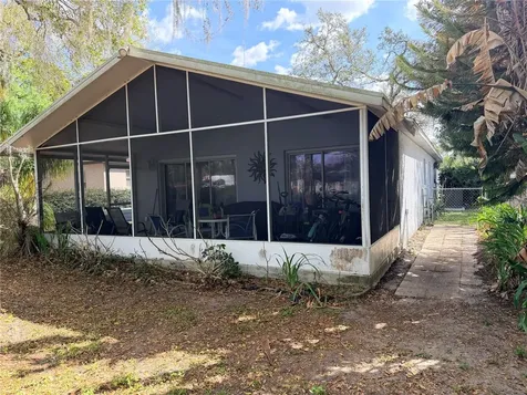 2010 1/2 Vine Street Leesburg FL 34748