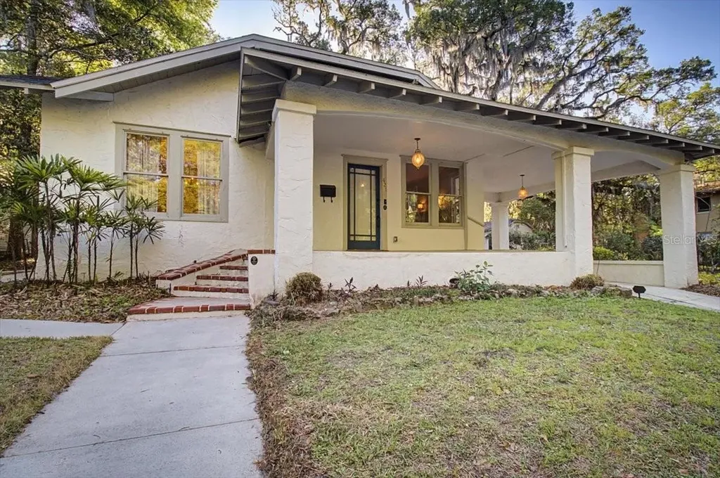 421 NE Boulevard Gainesville FL 32601