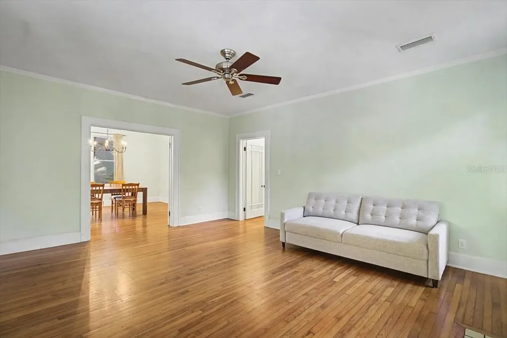 421 NE Boulevard Gainesville FL 32601