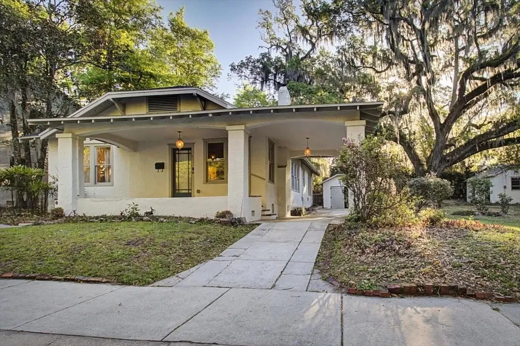 421 NE Boulevard Gainesville FL 32601
