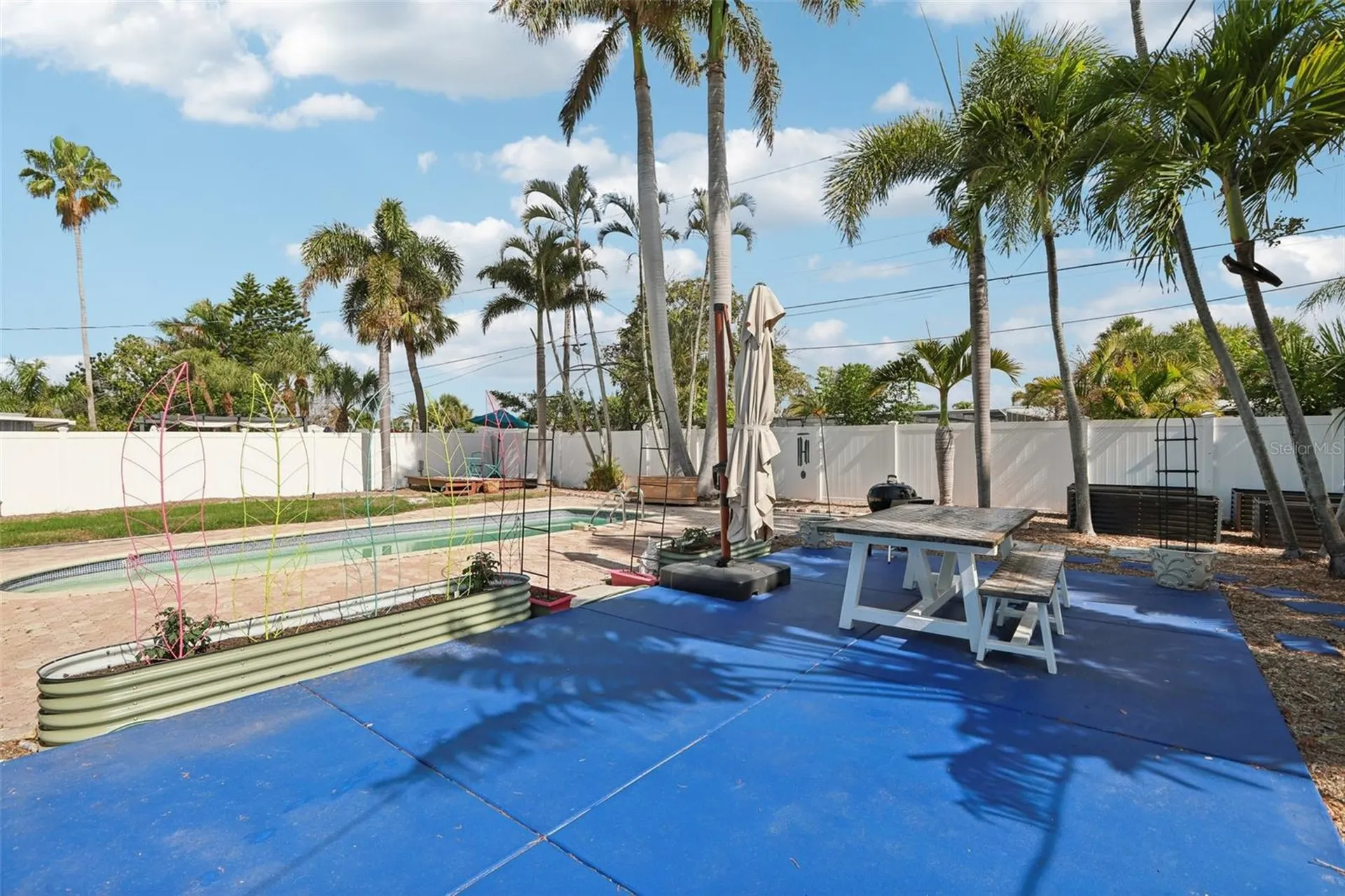 6950 Grande Vista Way S St Petersburg FL 33707